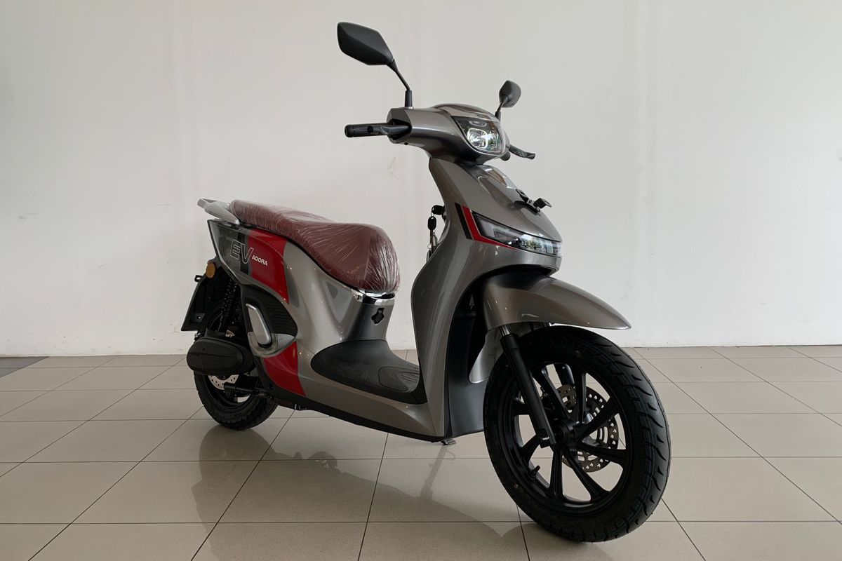 Intip Bocoran Fitur Motor Listrik Adora EV, Jarak Tempuh Tembus 110 Km